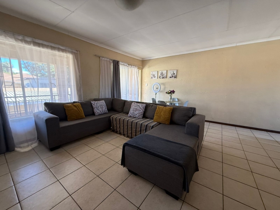 2 Bedroom Property for Sale in Rustenburg Central North West